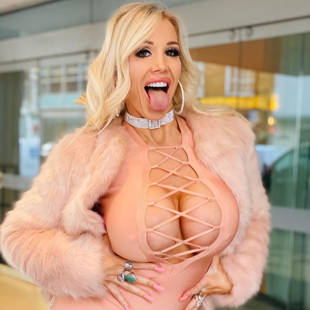 rebecca more and sienna day - lilith cavaliere leaked kalliny nomura porn