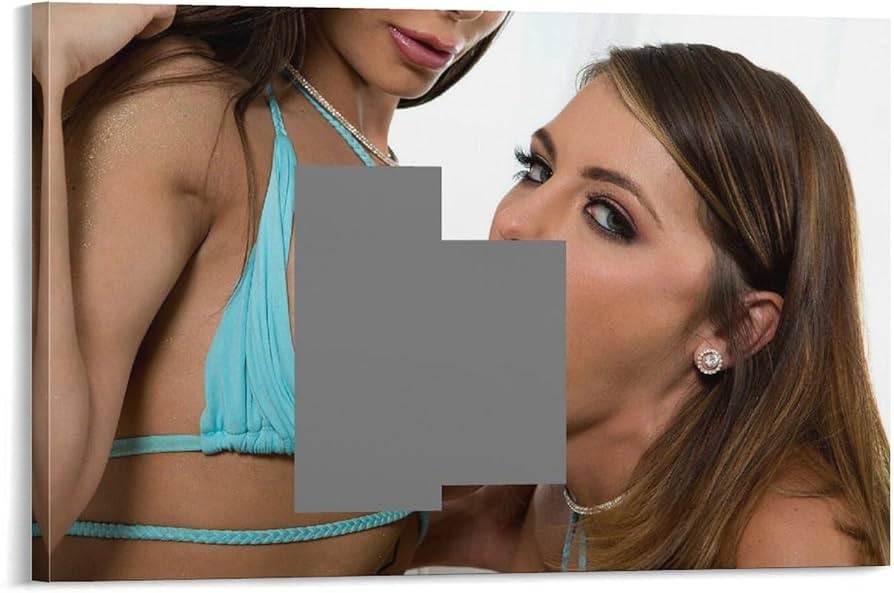 lauren pixie boobs latina doggy style