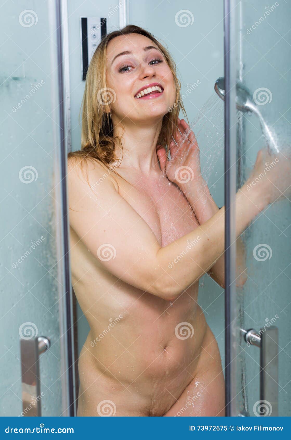 Naked Lady In Shower fucking video