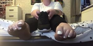 camilla haines recommends smelly feet joi pic