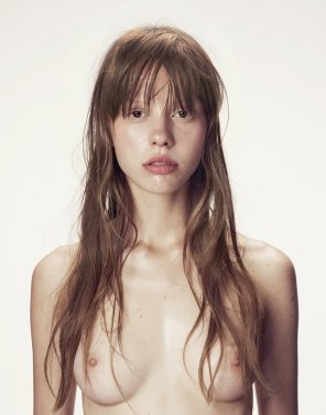 mia goth boobs - abigail morris and siri dahl thin and big tits