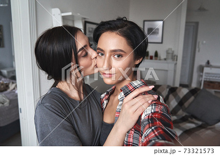 Ametuer Lesbian Videos king porn