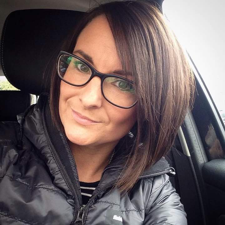 danielle bonne recommends milf brunette glasses pic