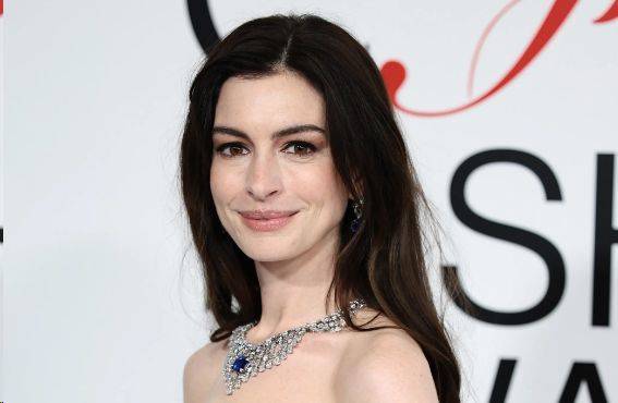 donovan kohler recommends anne hathaway porn pic