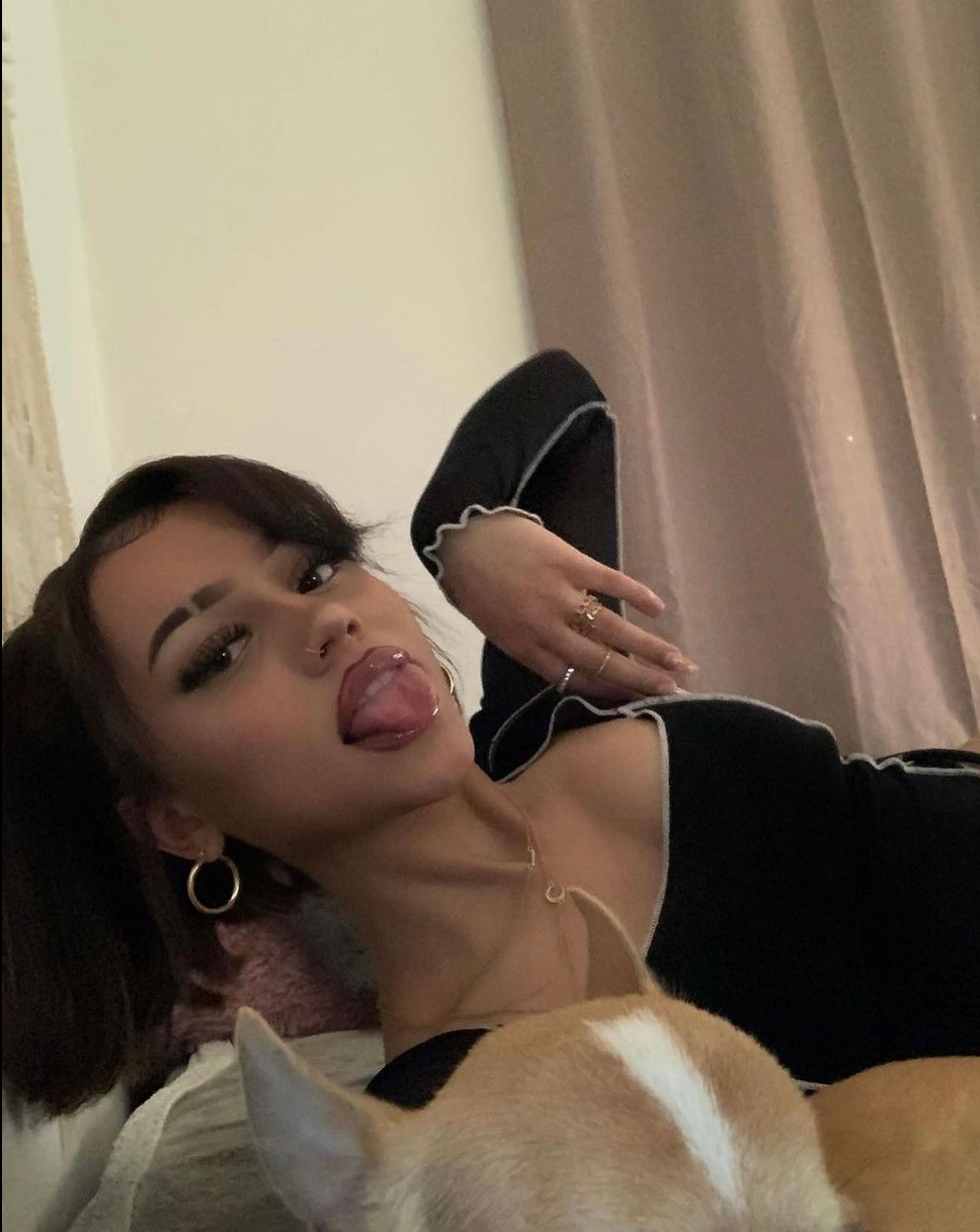 hottest femdom mistress david wither recommends Lightskin Backshots
