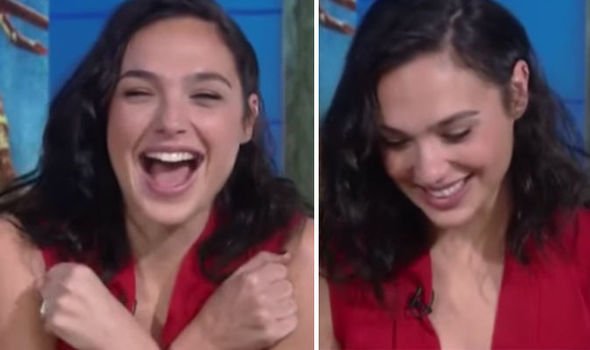 bonus pulsa add photo gal gadot sexs