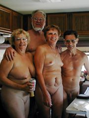 david bellomy add photo naked mom and sister