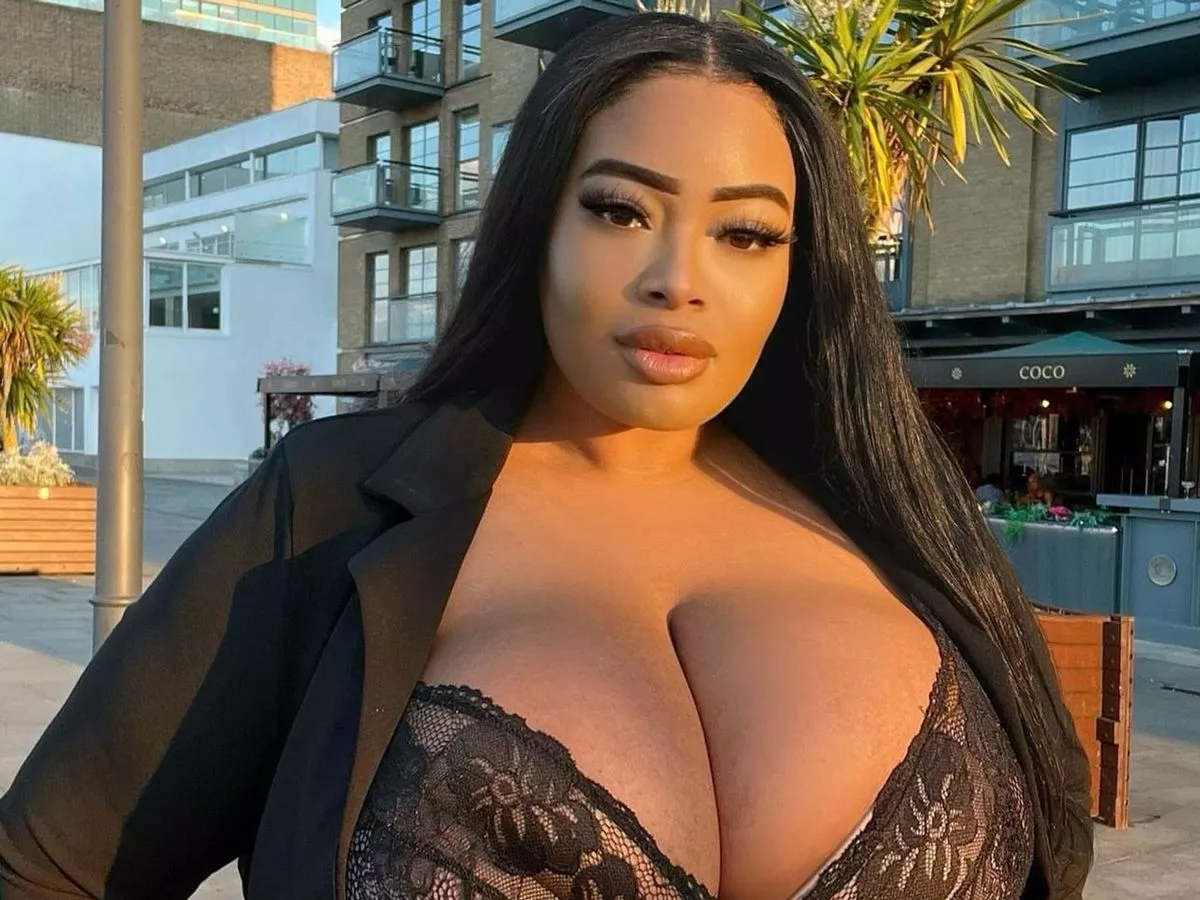 chapel ridge share beautiful black big tits photos