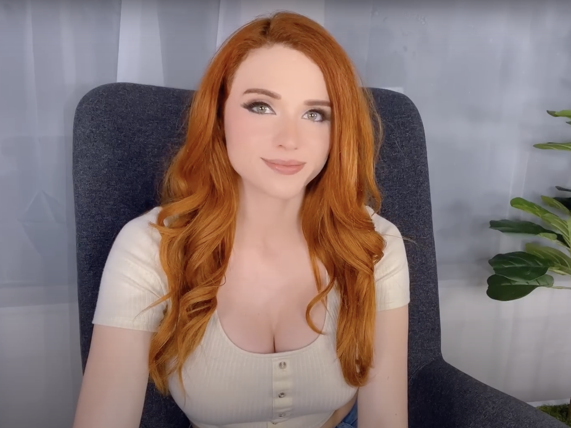 aussie bbw porn akash diwan recommends Amouranth Nude Sex