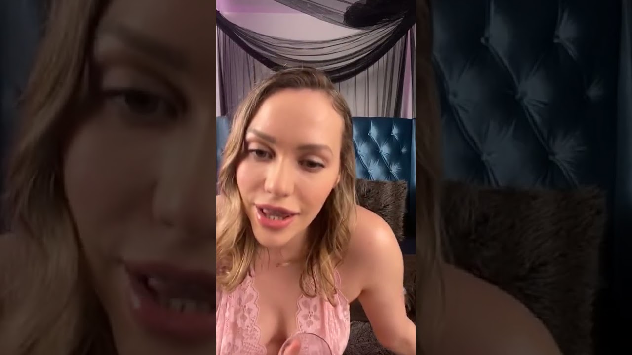 charlie crichton recommends mia malkova live cam pic