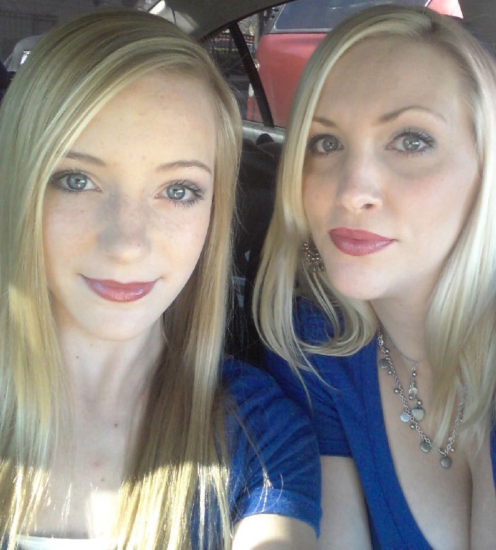 mothers teaching daughters porn - natalie portman sexy pics sexy photos of carrie underwood