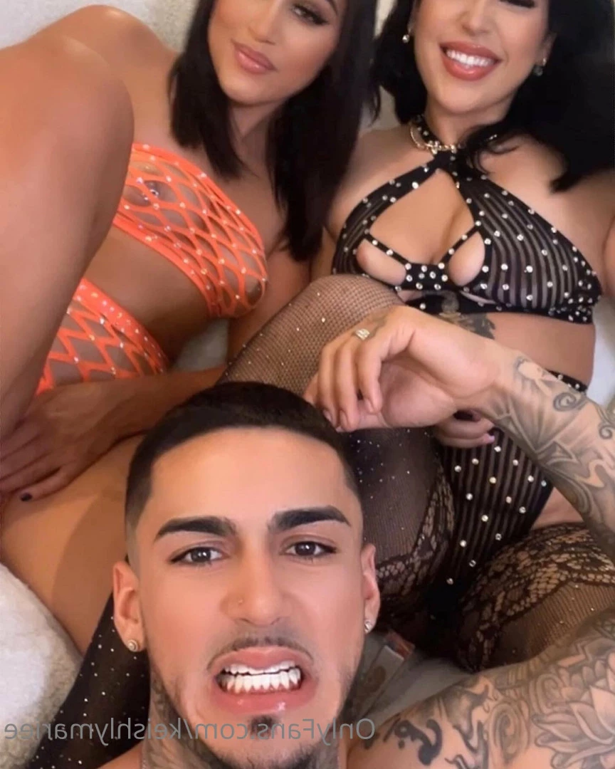andrew grizzle like leaked keishlymariee onlyfans photo christopher putegnat recommends caught her naked pic