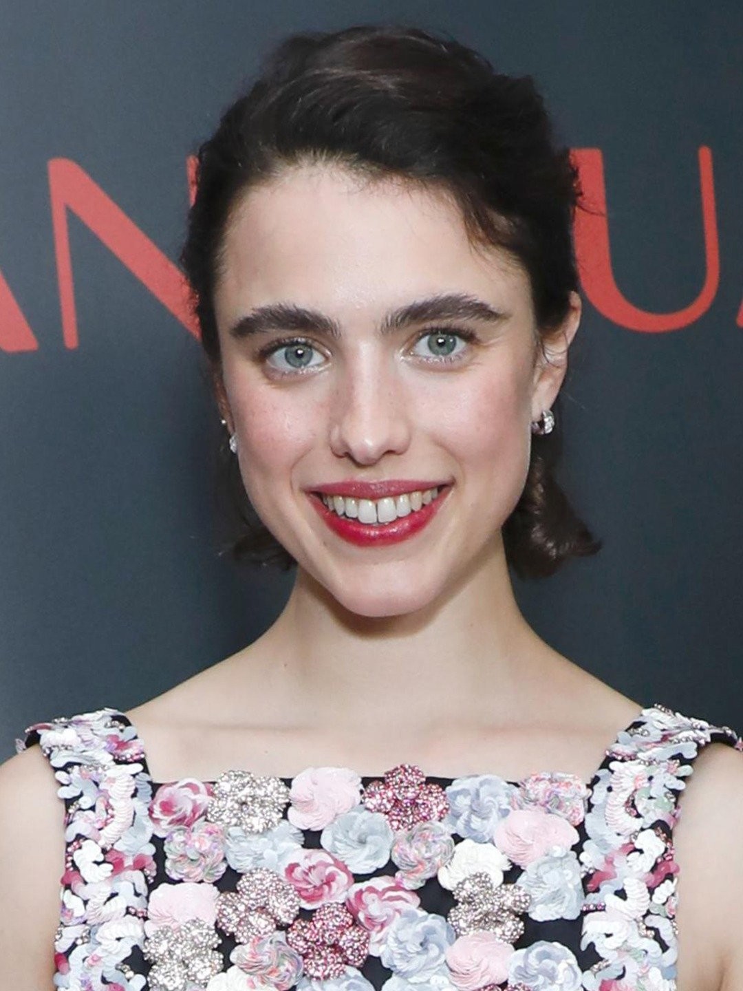 ang siew cheng recommends margaret qualley hot pic