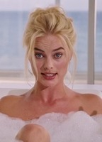 donna farnham recommends Margot Robbie Boobies