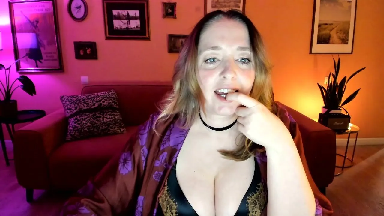 carol goodyear recommends Braingirl Videos