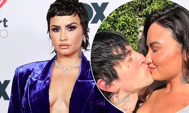 catalin bruma recommends demi lovato blowjob pic