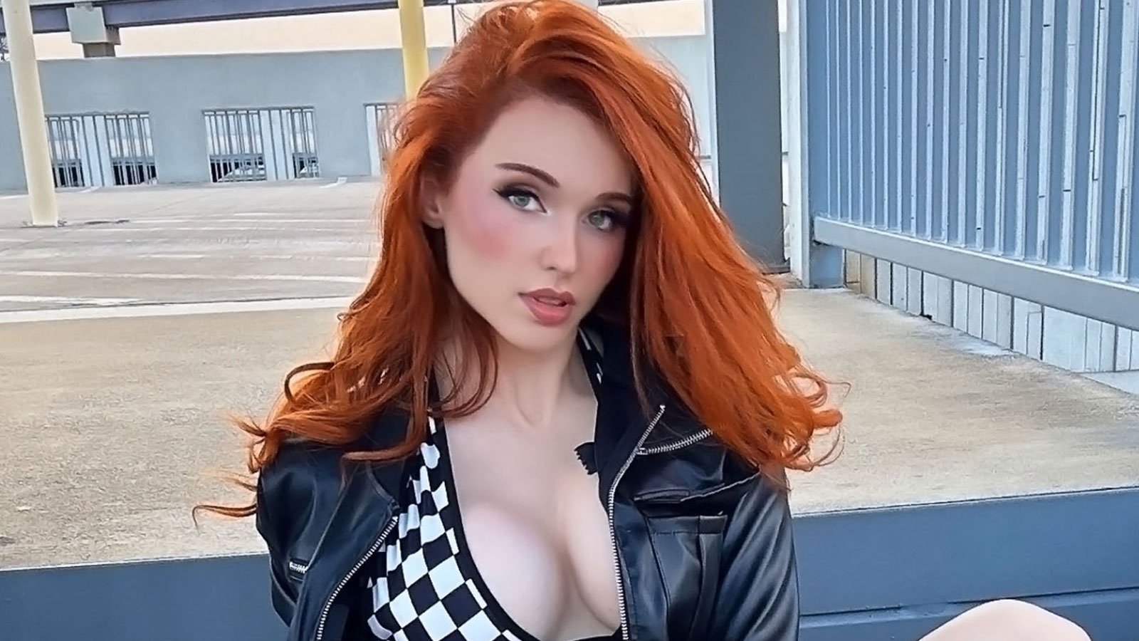Best of chloe ella's gallery cuckold porn free chris scherer add photo amouranth nude sex