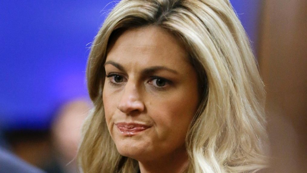 ashley neufeld recommends erin andrews leaks pic