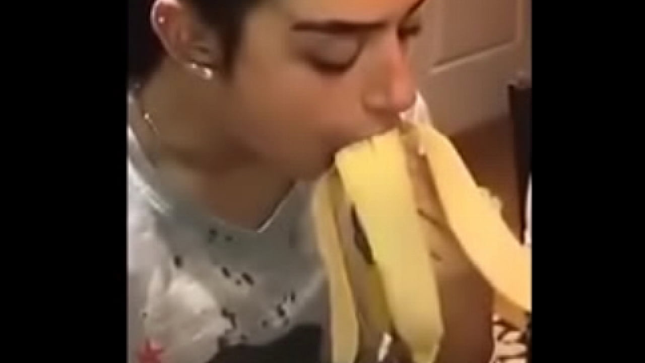 donna dobczyk add photo deep throating banana