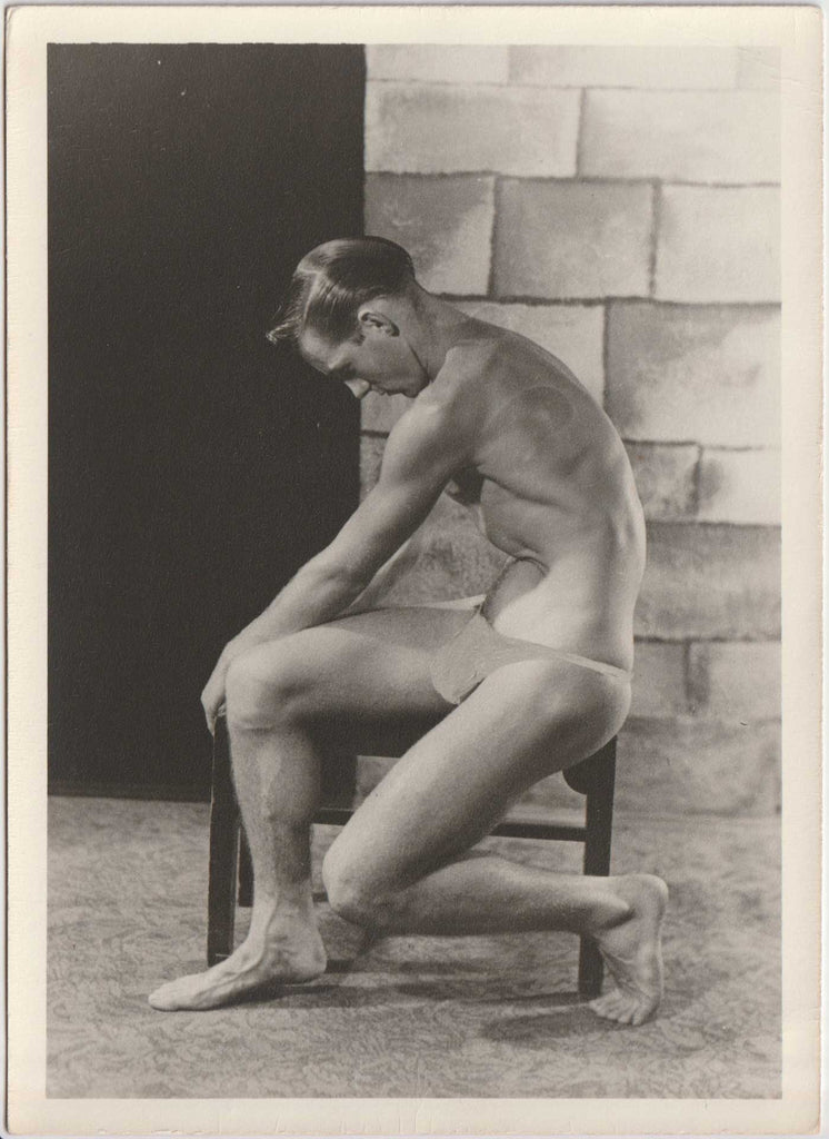 gay posing nude