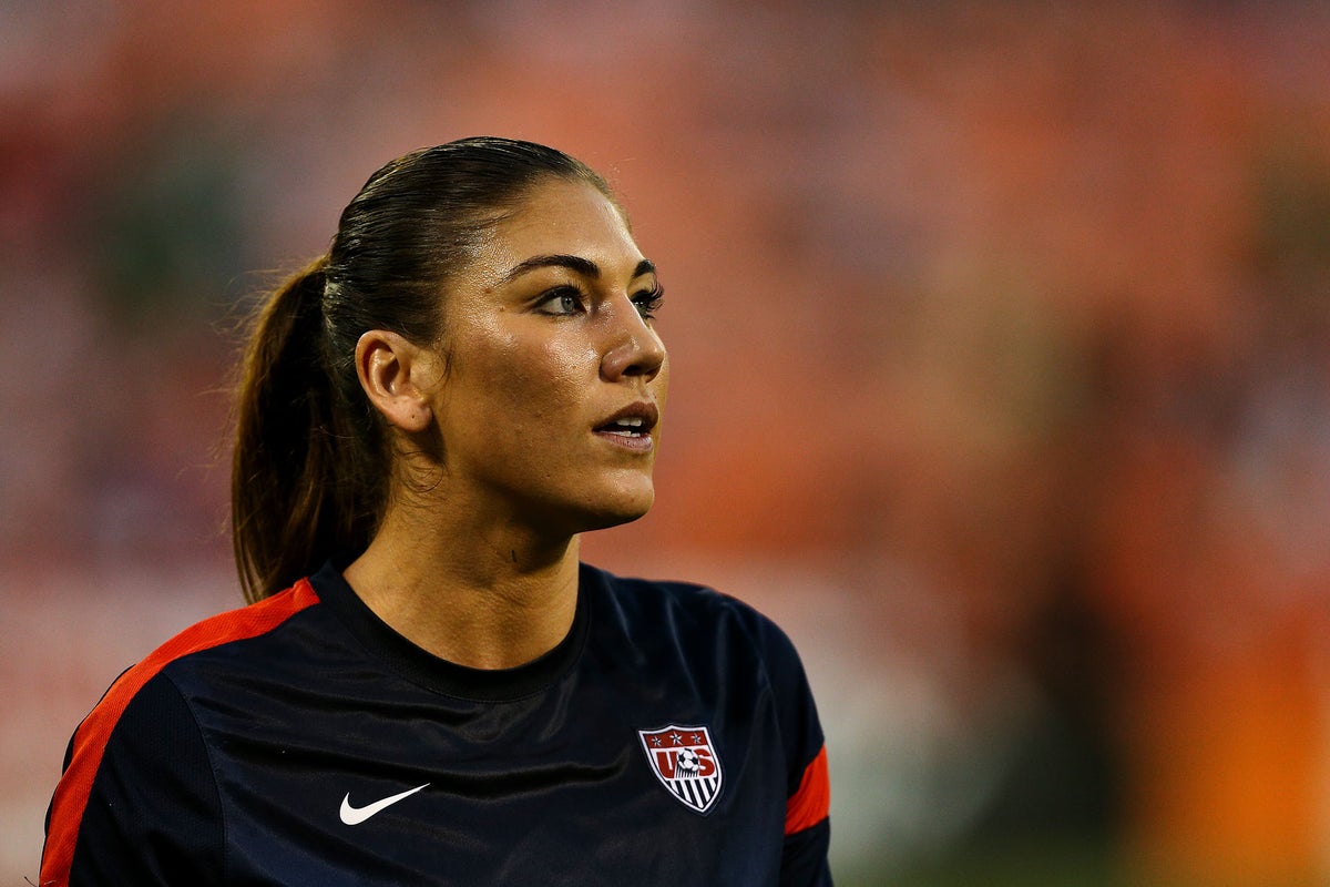 dequan henderson recommends hope solo vagina pic