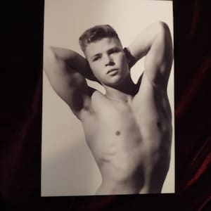 caleb scholl share hung gay black photos