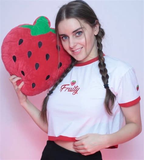 brad mclain recommends loserfruit p o r n pic