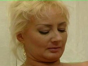 bo lumpkin recommends Lucy Gutteridge Nude