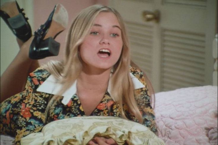 damon macdonald recommends maureen mccormick feet badr saleh add maureen mccormick feet photo