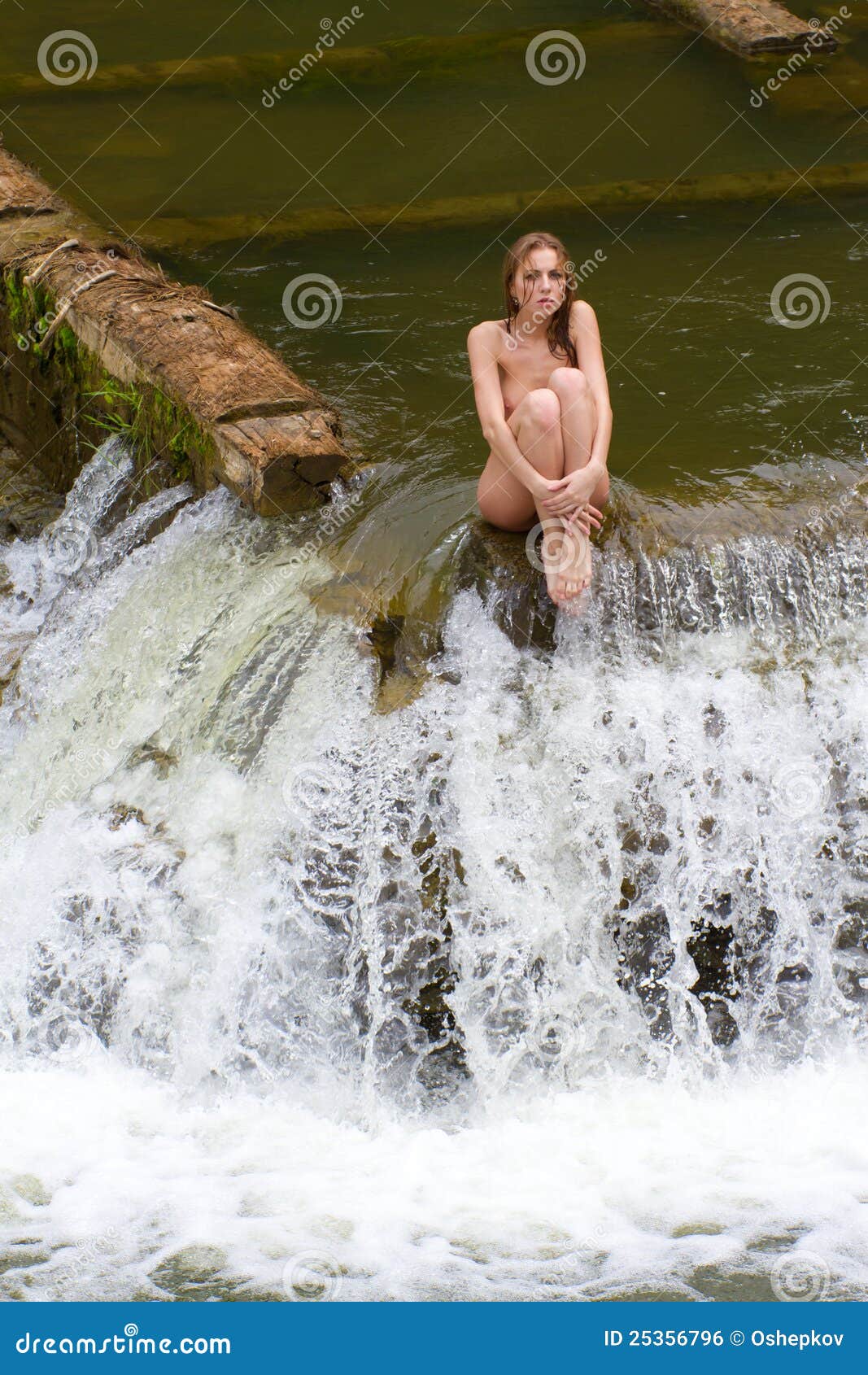 alex inocentes add naked woman waterfall photo