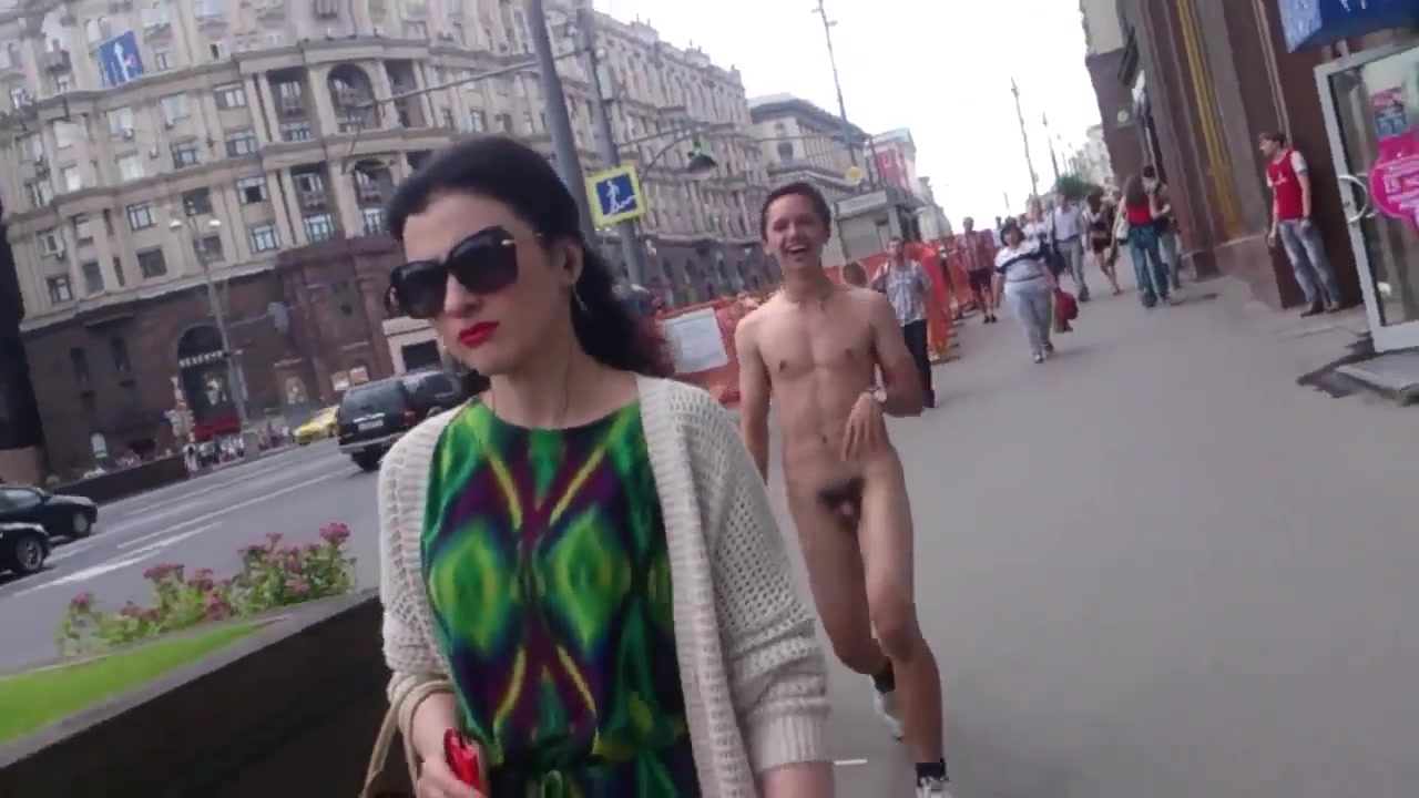 alma knudsen recommends Public Naked Walk